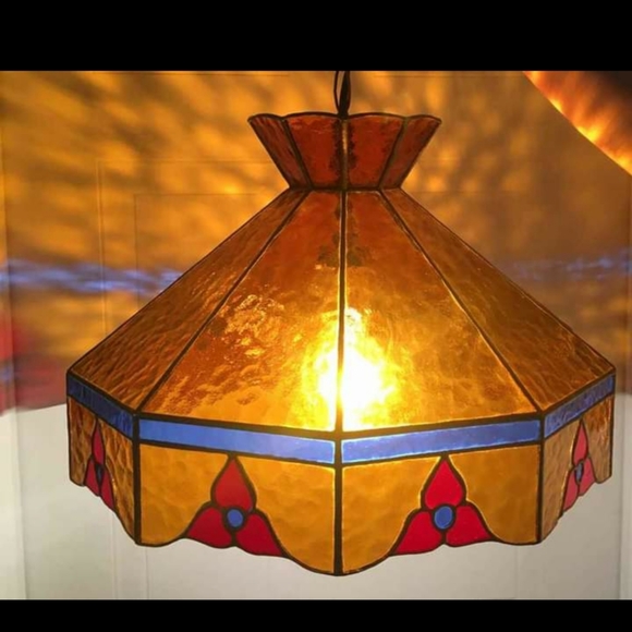 Antique Handcrafted Tiffany hanging pendant light - Picture 1 of 6